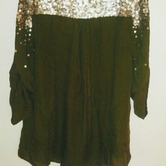 Elizabeth and James Olive Sequins Blouse - Picture 4 of 4